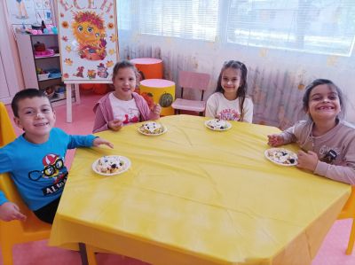 "Плодовете на есента", IV група "Плодчета" 5